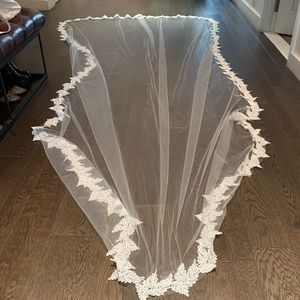 Mantilla wedding veil